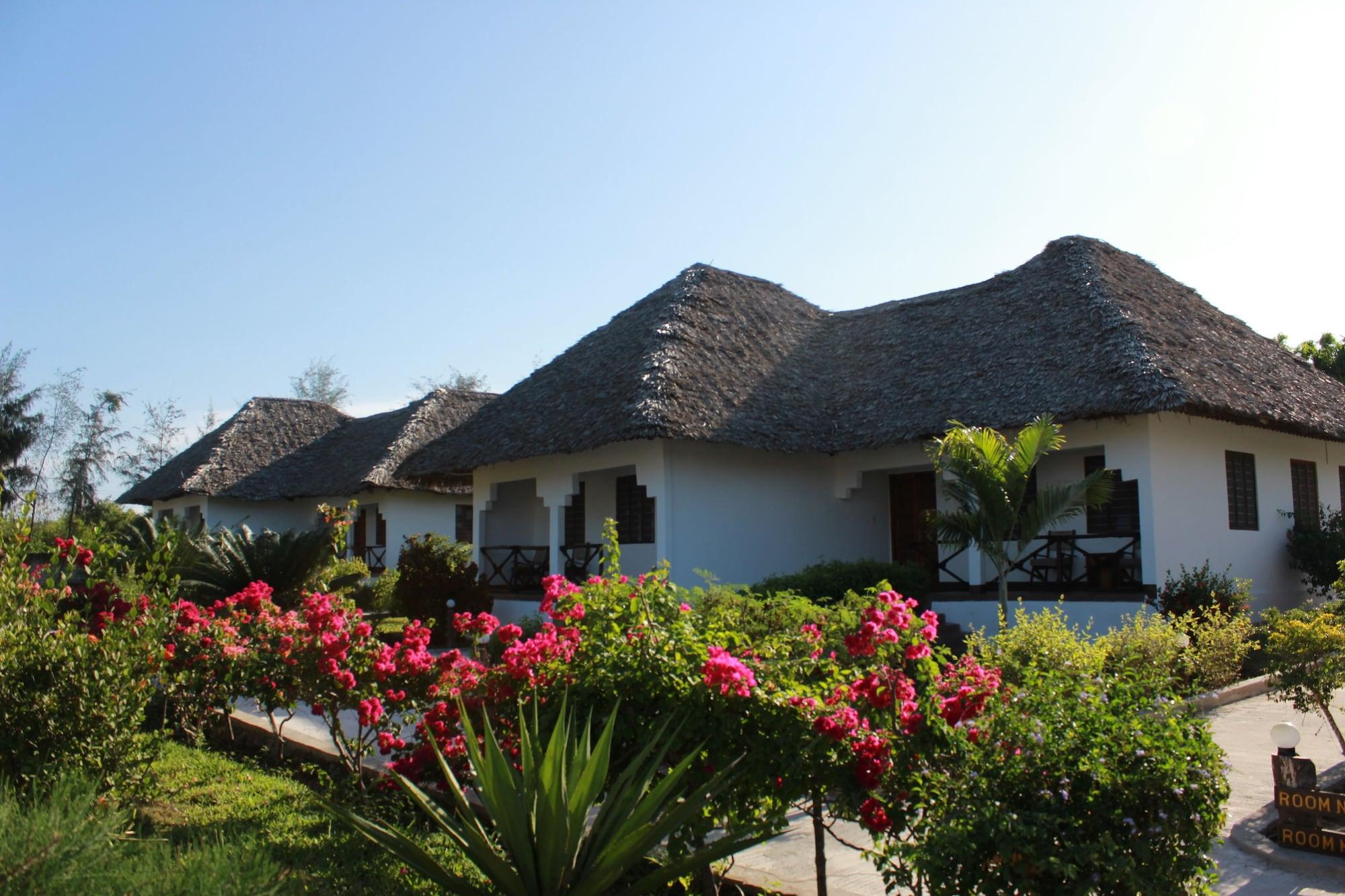 African Sun Sand Sea Beach Resort & Spa Bwejuu Esterno foto