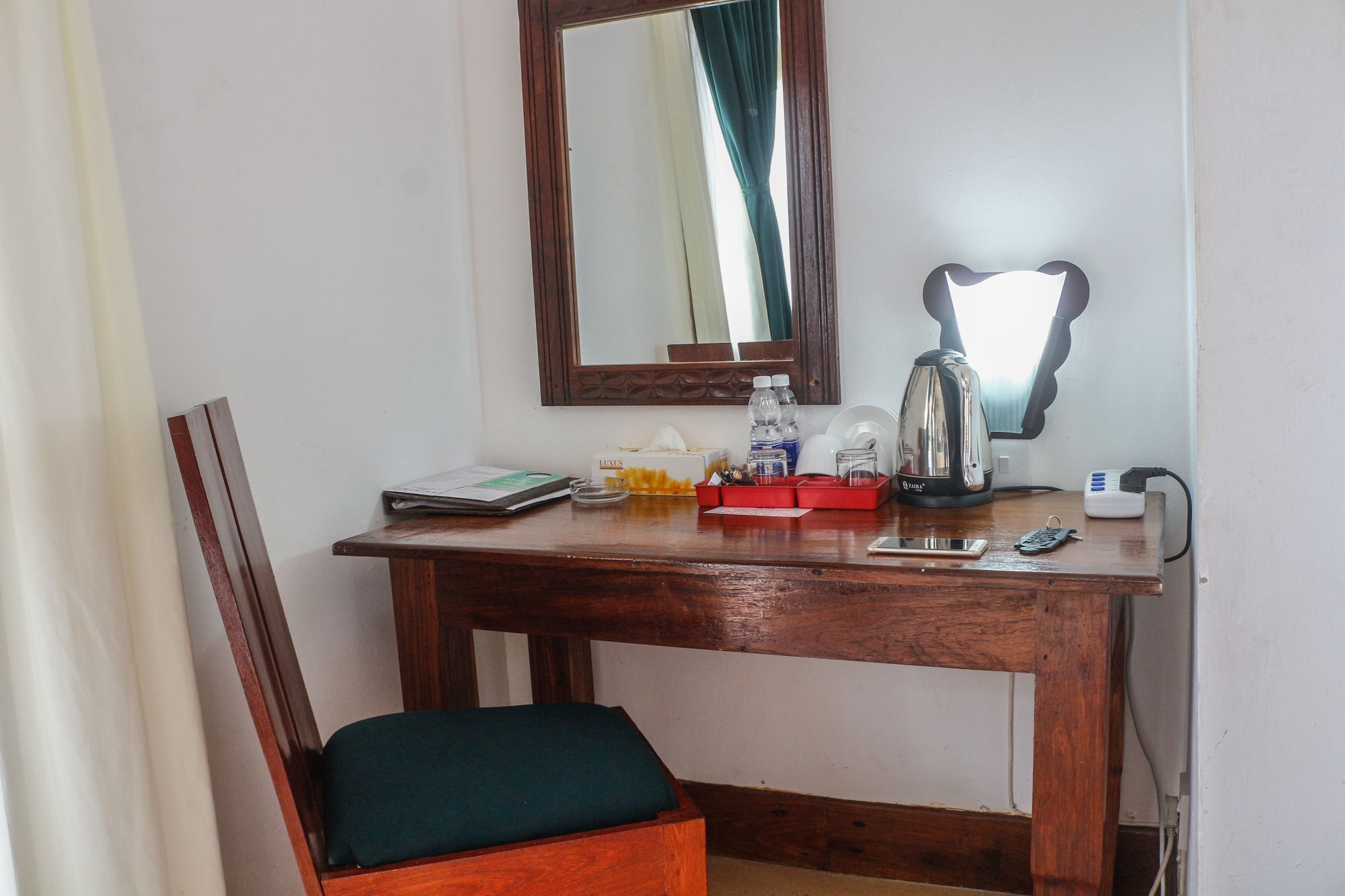 African Sun Sand Sea Beach Resort & Spa Bwejuu Esterno foto